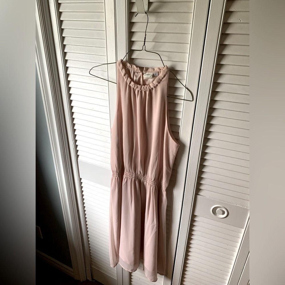 Soft, formal, summer dress, rose